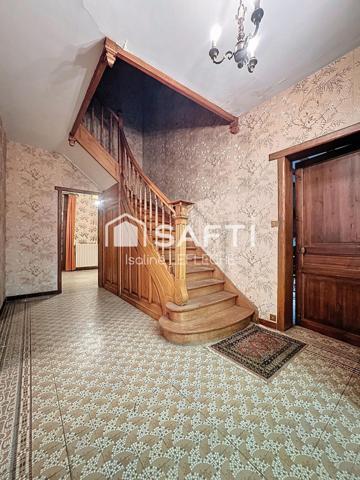 Maison en pierre meulière