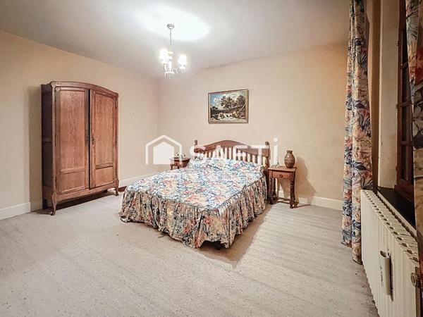 Maison en pierre meulière