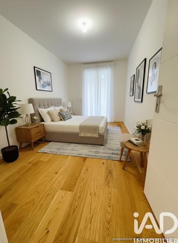 Appartement à vendre 4 pièces 88 m² Le Plessis-Robinson