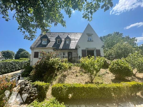 Vente Grande néo-bretonne à Bénodet (M48)