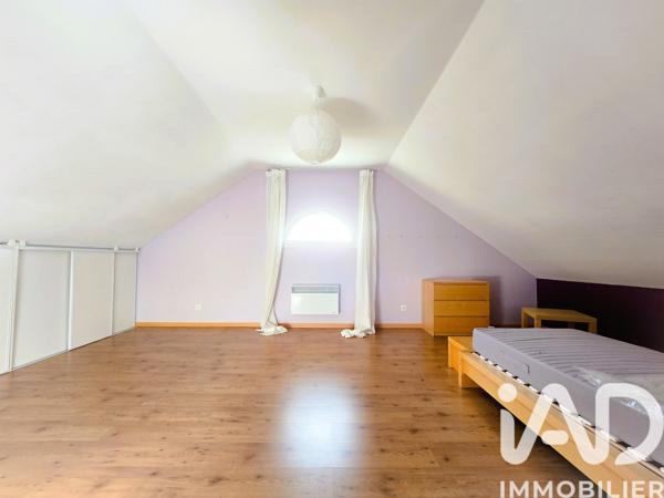 Maison à vendre 7 pièces 147 m² Cosnes-et-Romain