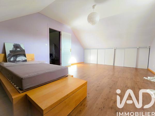 Maison à vendre 7 pièces 147 m² Cosnes-et-Romain