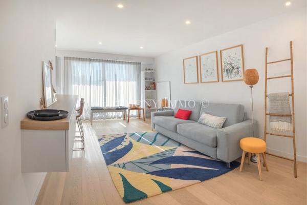 Anglet, quartier très recherché, proche du golf du phare, studio rénové par architecte