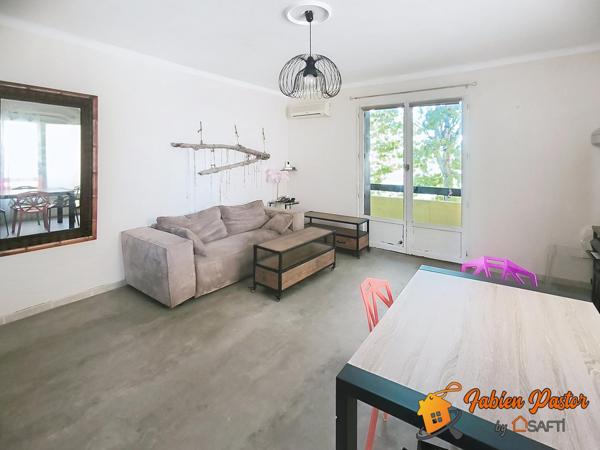 Appartement 4 pièces 97 m² 3ème étage avec ascenseur