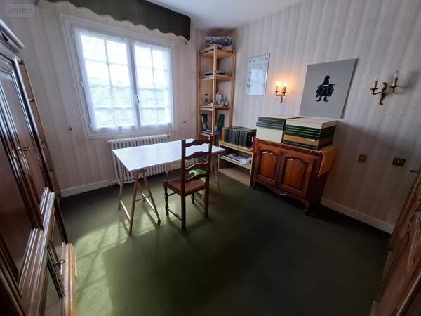 Maison à vendre à Saintes en Charente-Maritime (17100), ref : 17111-724
