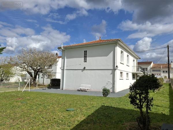 Maison à vendre à Saintes en Charente-Maritime (17100), ref : 17111-724
