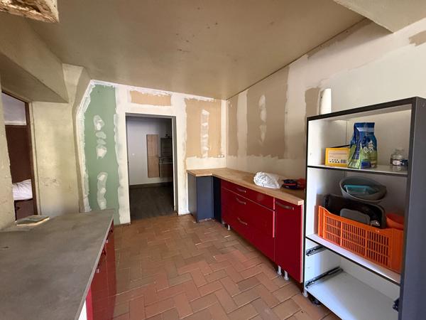 Belle maison de village avec petit extérieur et fort potentiel ! Fanjeaux