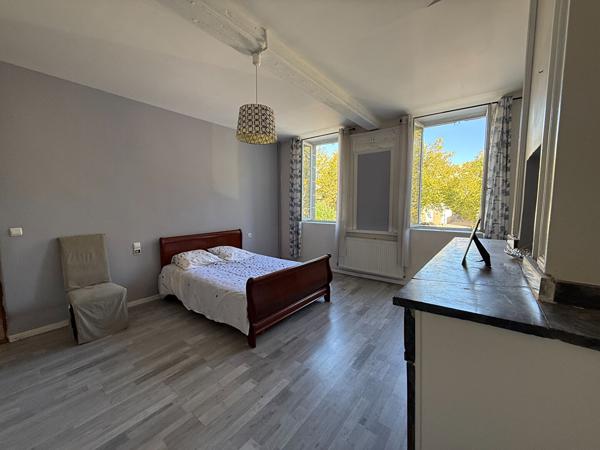Belle maison de village avec petit extérieur et fort potentiel ! Fanjeaux