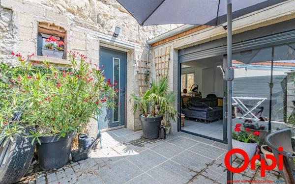 Immeuble à vendre    7 pièces •  Saint-Gobain