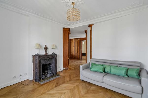 Vente Appartement de luxe Paris 8 3 Pièces 53.97 m²