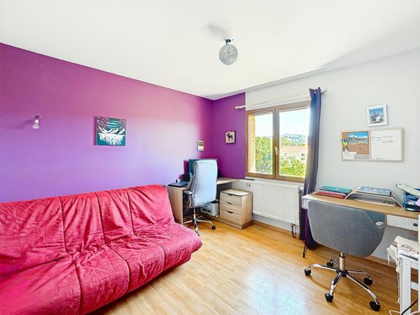 Simandres (69360) Maison familiale de 131m2 avec piscine 4 chambres lumineuse sans vis à vis