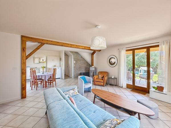 Simandres (69360) Maison familiale de 131m2 avec piscine 4 chambres lumineuse sans vis à vis