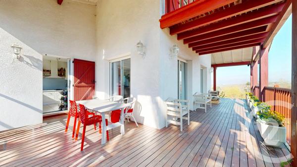 Maison à vendre  6 pièces - 146,14 m2 VILLEFRANQUE - 64