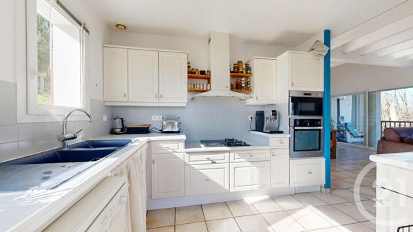 Maison à vendre  6 pièces - 146,14 m2 VILLEFRANQUE - 64