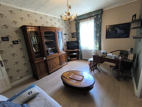Maison à vendre 192 240 € Figeac 3 p 84 m² DPE D
