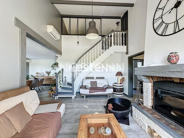 A vendre Maison 7 pièces 168 m2 avec garage, piscine, terrain