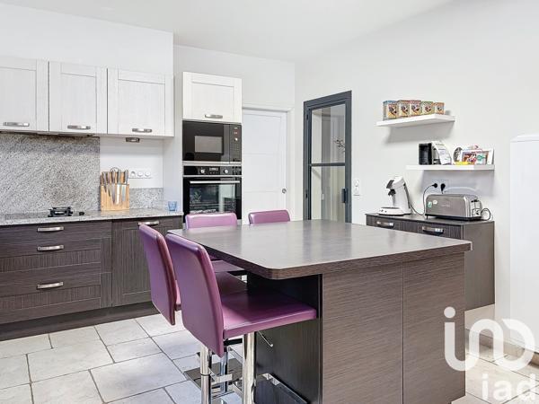 Maison à vendre 7 pièces 172 m² Combourg