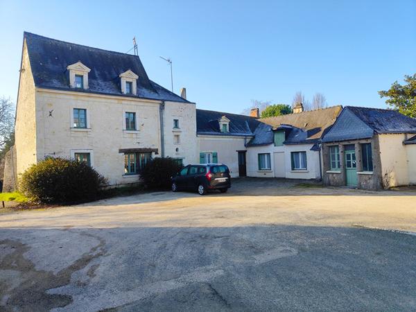 Maison ancienne - SARRIGNE bourg