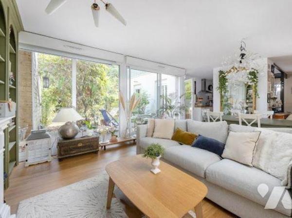 A VENDRE - Saint-Grégoire (35)  Quartier des Melliers-  Appartement/Maison T4 de 103 m² totalem...