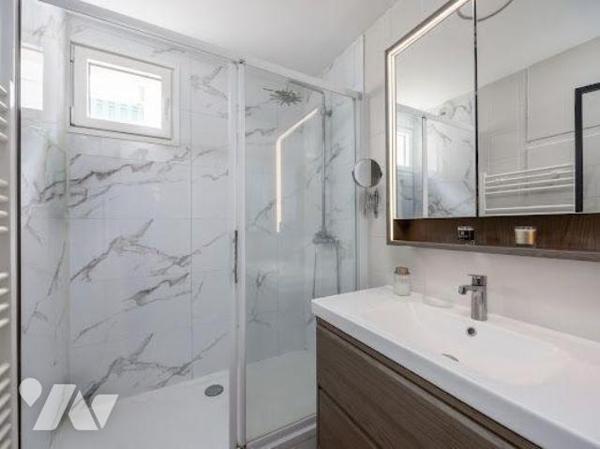 A VENDRE - Saint-Grégoire (35)  Quartier des Melliers-  Appartement/Maison T4 de 103 m² totalem...