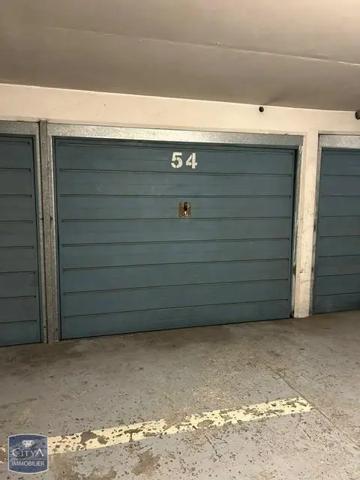Parking à louer Courbevoie (92400)