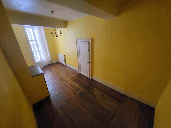 Appartement à LAGNY SUR MARNE (77400)