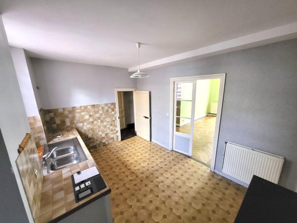 Appartement à LAGNY SUR MARNE (77400)