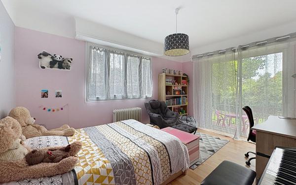 Appartement à vendre    4 pièces • 100 m2 Pau