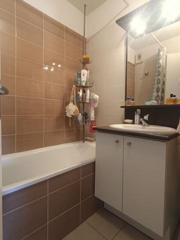 Frontignan - Appt T2 de 49M² avec terrasse et place de parking