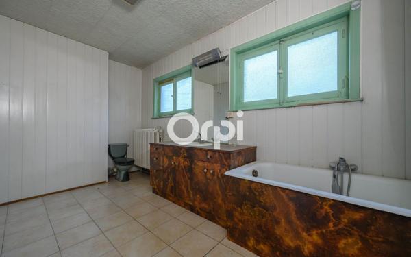 Maison à vendre    5 pièces •  Hazebrouck