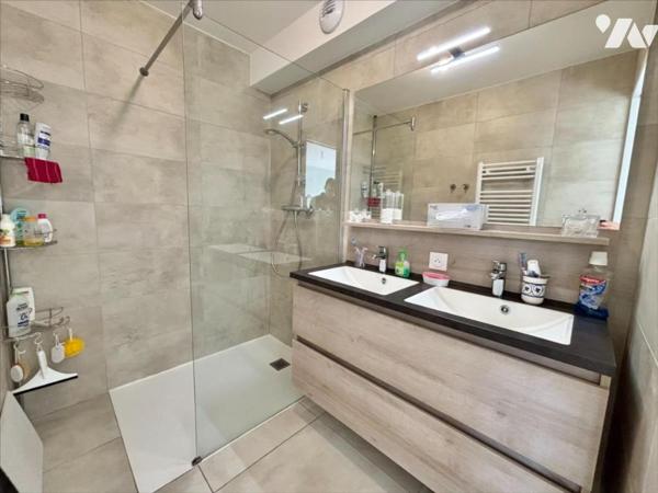 APPARTEMENT TYPE 4 DUPLEX DERNIER ETAGE + parking+ garage