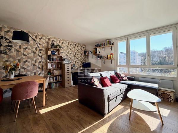 Sèvres - Appartement 3 pièces de 70,19 m² avec grande pièce de vie et box