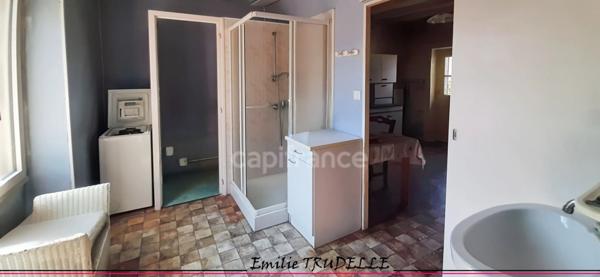 Maison à vendre T5 plain-pied SAINT CALAIS (72) 2 chambres, et jardin de 1510m²