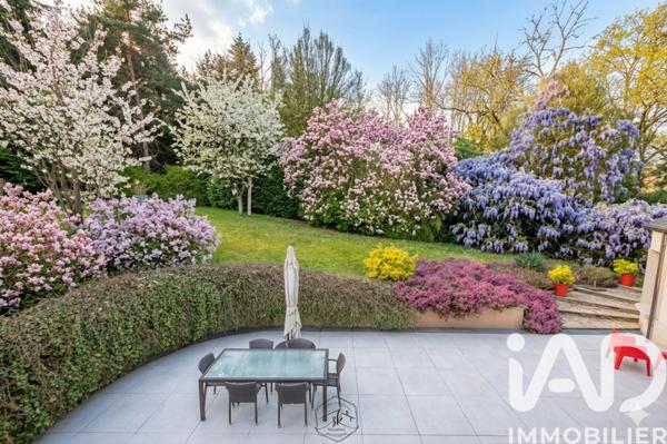 Maison à vendre 12 pièces 340 m² Hussigny-Godbrange
