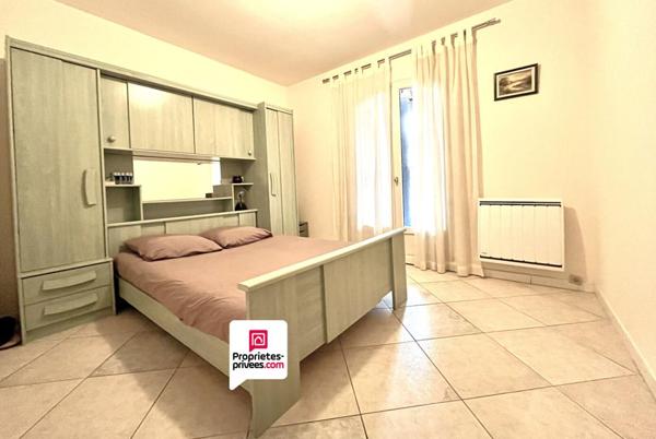 Villa T7 SAINT AUNES  de 210m² avec vue imprenable et piscine