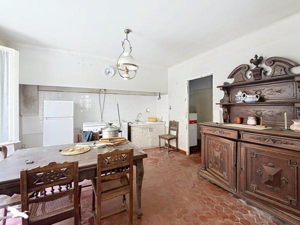 Maison 45 000 € Lavit 6 p 310 m² DPE F