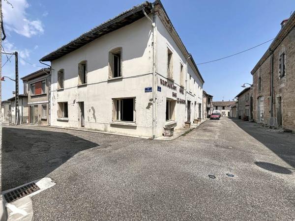 Maison 45 000 € Lavit 6 p 310 m² DPE F
