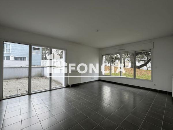 Location Appartement 3 pièces 79.4 m² - 9 RUE JOSEPH MARTRAY Rennes 35000