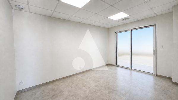 Local d'activité 90 m2