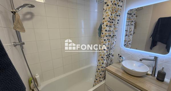 Location Appartement meublé 3 pièces 61.54 m² - Mérignac 33700