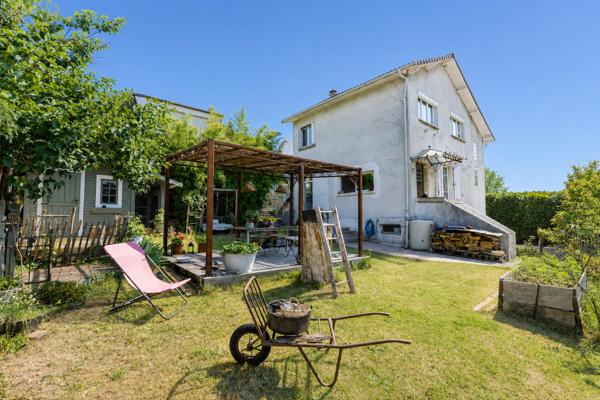 Maison familiale 4 chambres avec jardin à Palaiseau