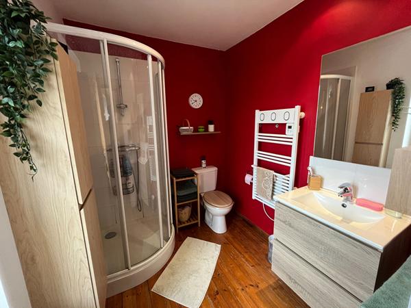 Maison MOUTIERS LES MAUXFAITS 5 pièce(s) 125 m2