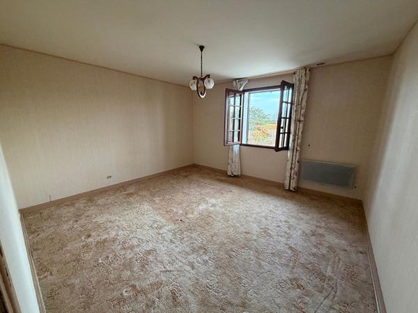 Maison 4 pièces à vendre Naintré - 86530 / Réf: 12030