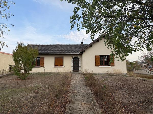Maison 4 pièces à vendre Naintré - 86530 / Réf: 12030