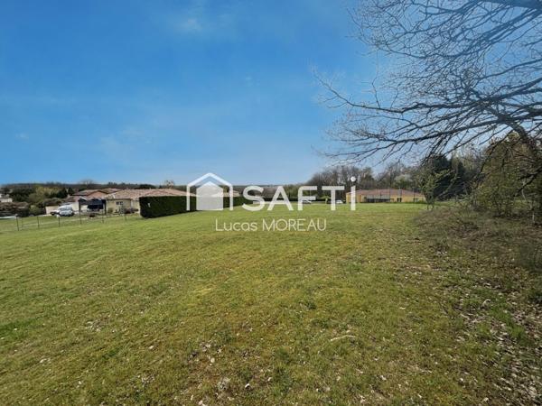 Terrain de 2700 m2  non viabilisé