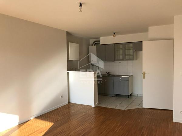 À Louer  - Bel Appartement F2 lumineux à Guyancourt (45 m²)