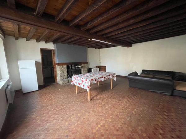 Maison de village 76m2  ANZEME (23) 44000€ à saisir !