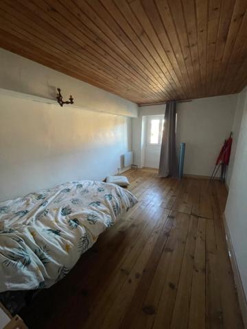 Maison de village 76m2  ANZEME (23) 44000€ à saisir !
