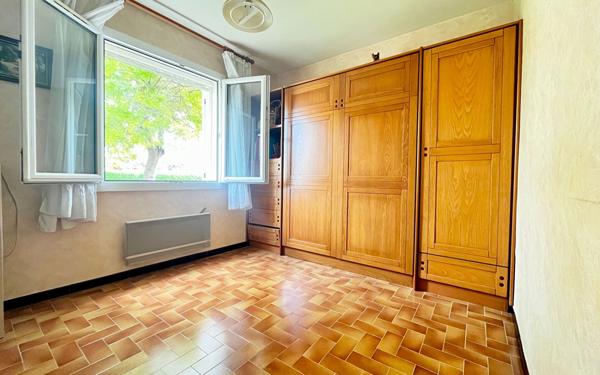 Maison à vendre    5 pièces •  Miramas