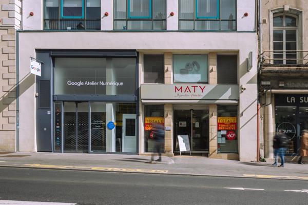 Dpt Meurthe et Moselle (54), à louer NANCY Local commercial rue St Dizier